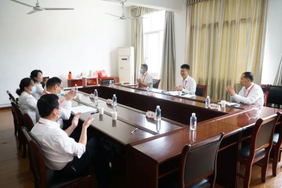 a1315c21c98a2e12bdd2ee4e1e83abef