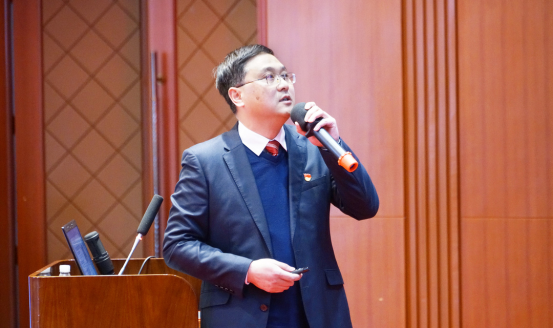 8f0c7bafbc42dddd332f8e7aacb48350